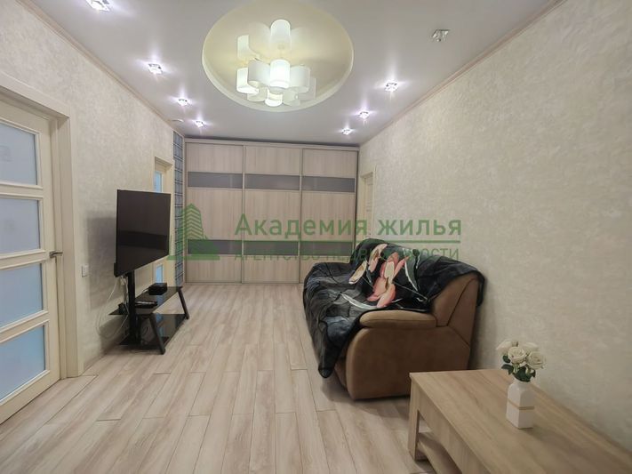 Продажа 4-комнатной квартиры 88,1 м², 4/25 этаж