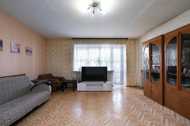 Продажа 1-комнатной квартиры 67,2 м², 2/12 этаж