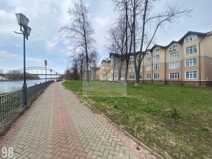 Продажа 2-комнатной квартиры 61,8 м², 2/4 этаж