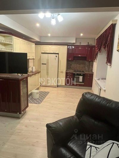 Аренда 2-комнатной квартиры 74 м², 5/8 этаж