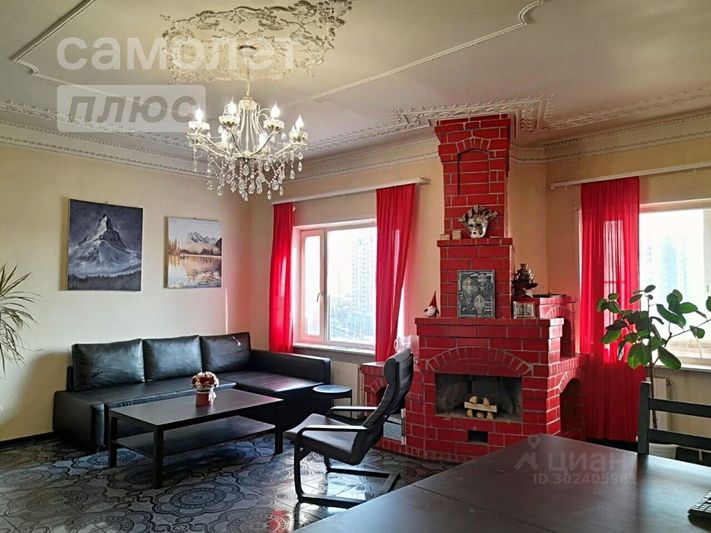 Продажа 3-комнатной квартиры 105,8 м², 10/10 этаж