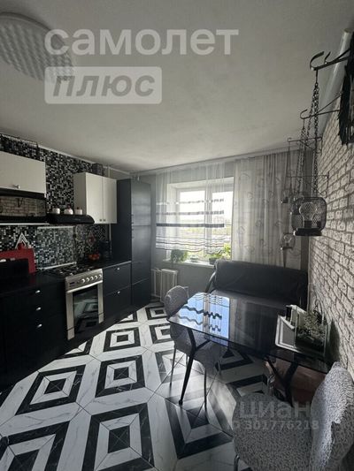 Продажа 3-комнатной квартиры 72 м², 6/10 этаж