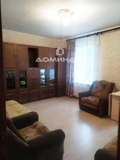 Продажа 3-комнатной квартиры 62 м², 2/4 этаж