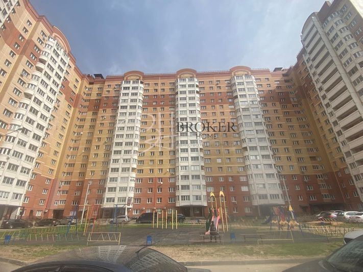 Продажа 1-комнатной квартиры 50,6 м², 16/17 этаж