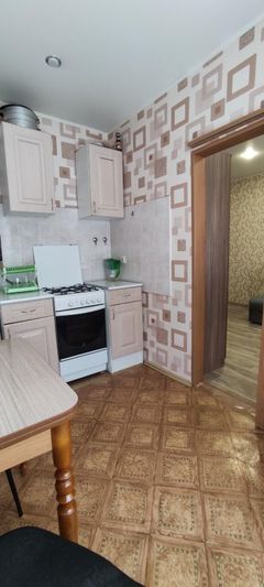 Аренда 1-комнатной квартиры 40 м², 1/2 этаж