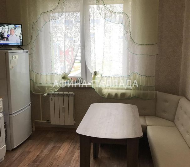 Продажа 2-комнатной квартиры 57 м², 4/9 этаж