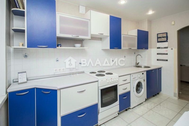 Продажа 2-комнатной квартиры 53 м², 1/4 этаж