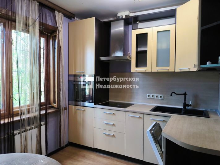 Аренда 2-комнатной квартиры 57 м², 1/5 этаж