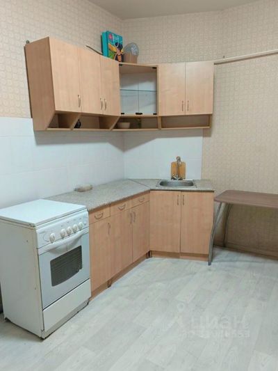 Продажа 3-комнатной квартиры 70 м², 2/2 этаж