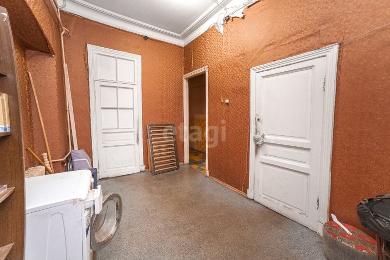 Продажа многокомнатной квартиры 130,6 м², 2/5 этаж