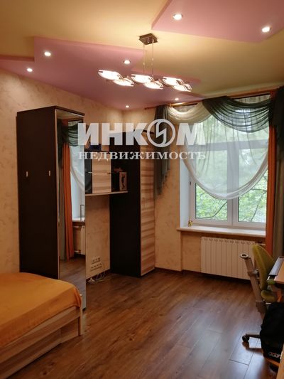 Продажа 4-комнатной квартиры 97 м², 3/5 этаж