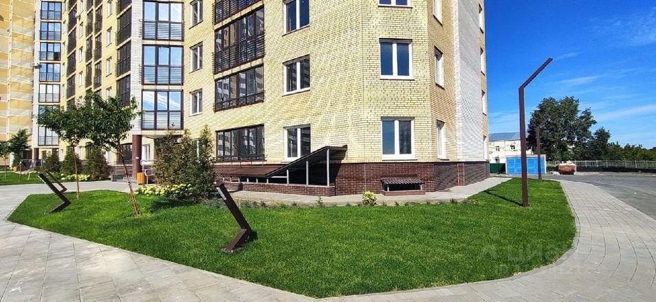 Продажа 3-комнатной квартиры 72,6 м², 2/10 этаж