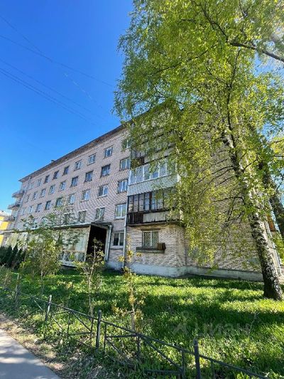 Продажа 2-комнатной квартиры 55 м², 4/5 этаж