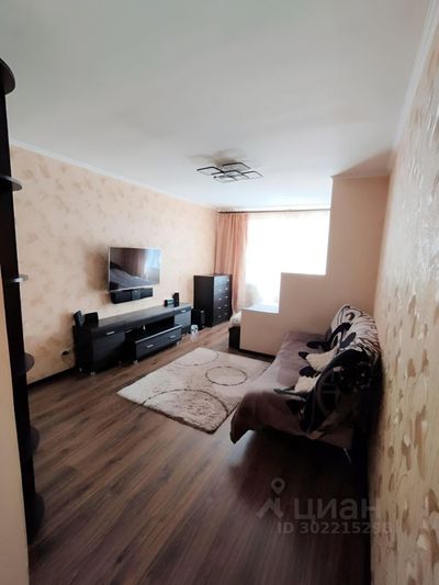 Продажа 1-комнатной квартиры 42 м², 4/10 этаж