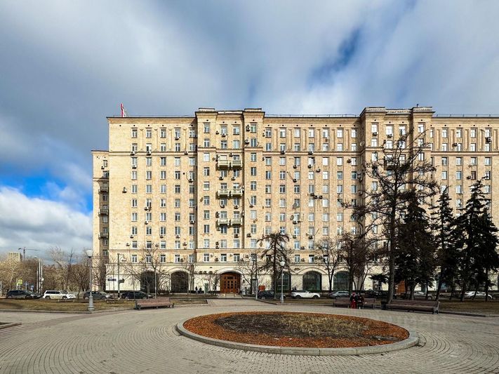 Продажа 4-комнатной квартиры 77,1 м², 3/11 этаж