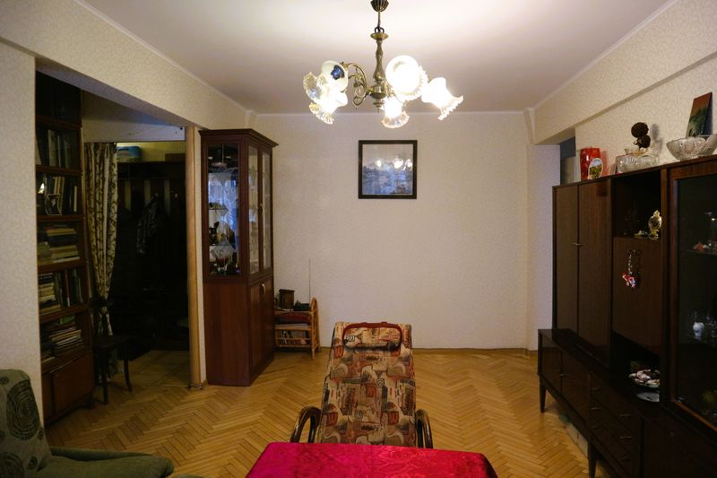 Продажа 3-комнатной квартиры 60 м², 2/5 этаж