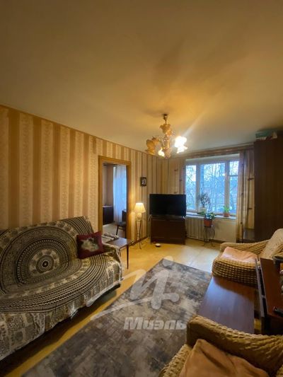 Продажа 3-комнатной квартиры 54,5 м², 2/9 этаж