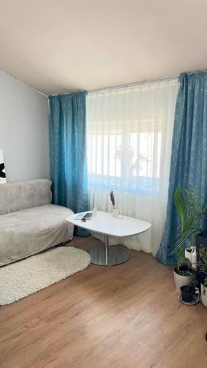 Продажа 2-комнатной квартиры 52 м², 4/4 этаж