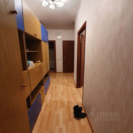 Продажа 2-комнатной квартиры 60 м², 3/3 этаж