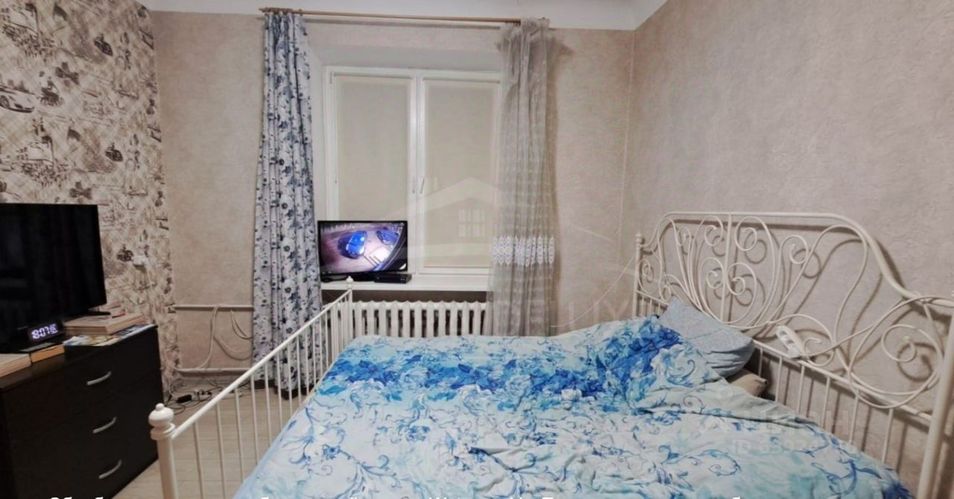 Продажа 2-комнатной квартиры 54 м², 1/4 этаж