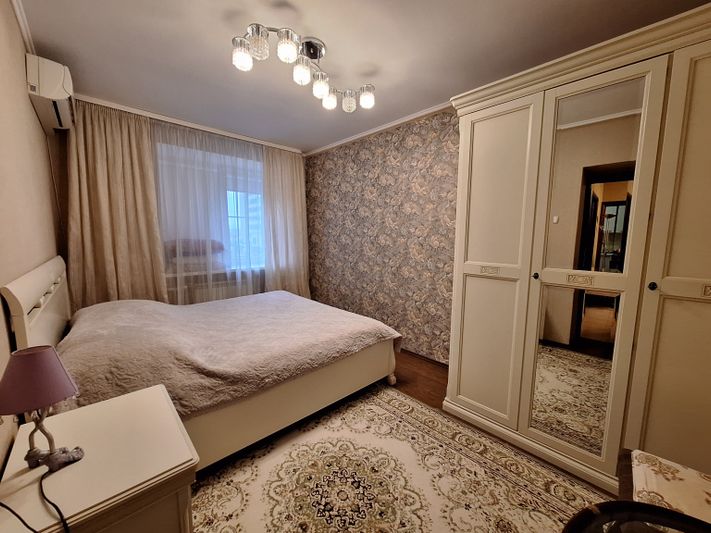 Продажа 2-комнатной квартиры 56 м², 4/15 этаж