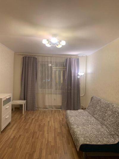 Продажа 1-комнатной квартиры 40 м², 12/23 этаж