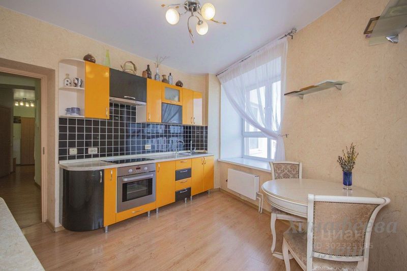 Продажа 2-комнатной квартиры 80 м², 13/14 этаж