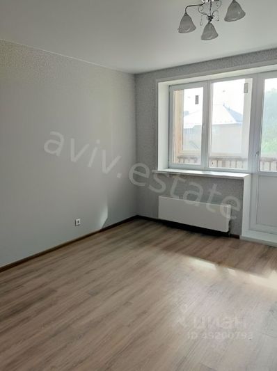 Продажа 1-комнатной квартиры 49,8 м², 2/4 этаж