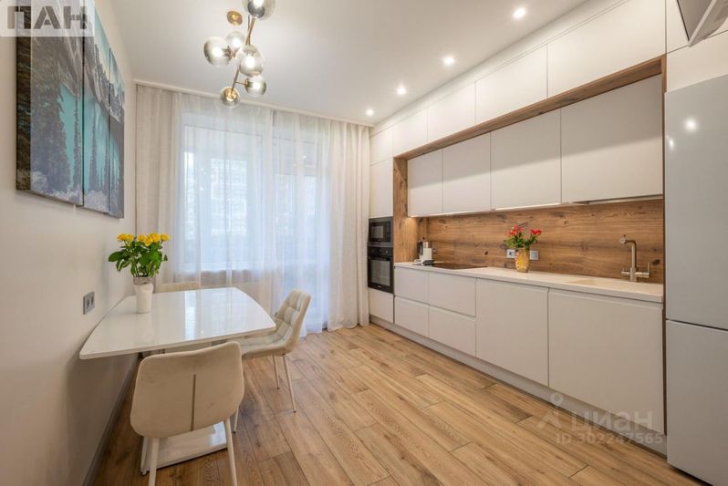 Продажа 2-комнатной квартиры 61,7 м², 4/5 этаж