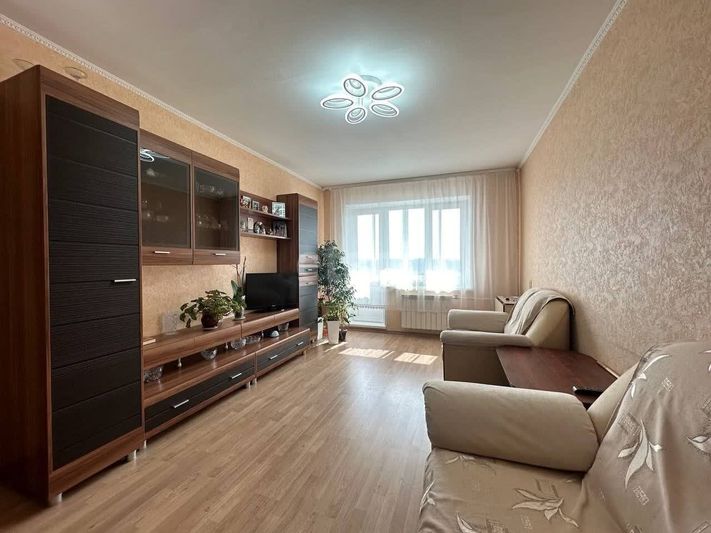 Продажа 2-комнатной квартиры 54 м², 10/10 этаж