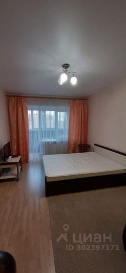 Аренда квартиры-студии 30 м², 8/15 этаж