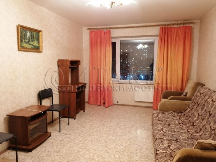 Аренда 1-комнатной квартиры 40 м², 9/12 этаж