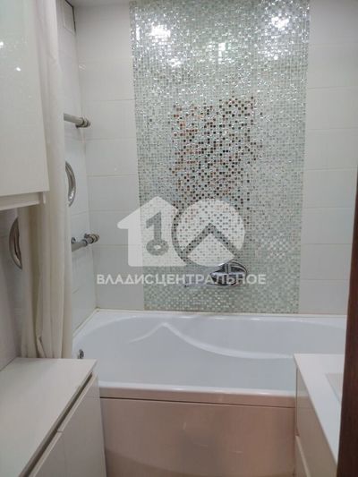 Продажа 4-комнатной квартиры 70 м², 2/9 этаж