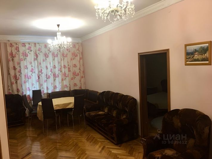 Продажа 2-комнатной квартиры 64,8 м², 1/5 этаж