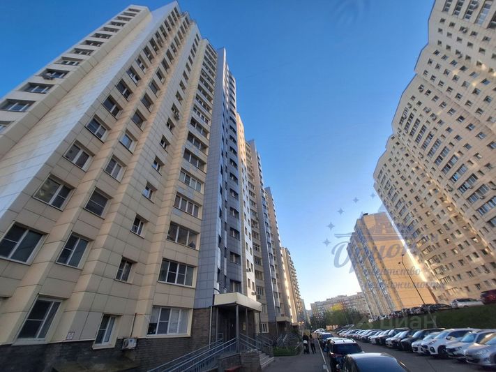 Продажа 1-комнатной квартиры 43,6 м², 4/17 этаж