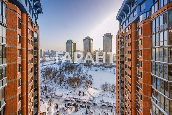 Продажа многокомнатной квартиры 200 м², 17/22 этаж