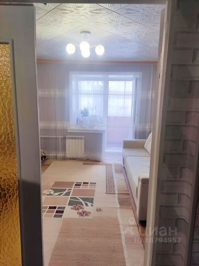 Продажа 3-комнатной квартиры 64 м², 2/5 этаж