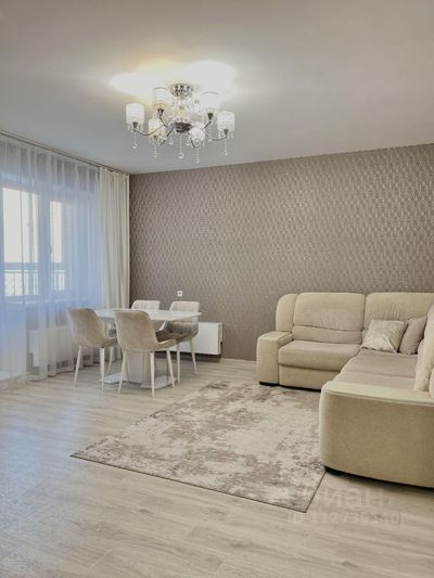 Продажа 2-комнатной квартиры 65 м², 7/17 этаж