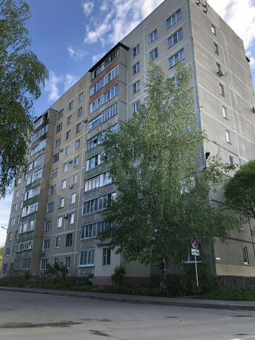 Продажа 2-комнатной квартиры 48 м², 1/10 этаж