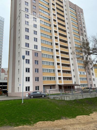 Продажа 2-комнатной квартиры 59 м², 1/10 этаж