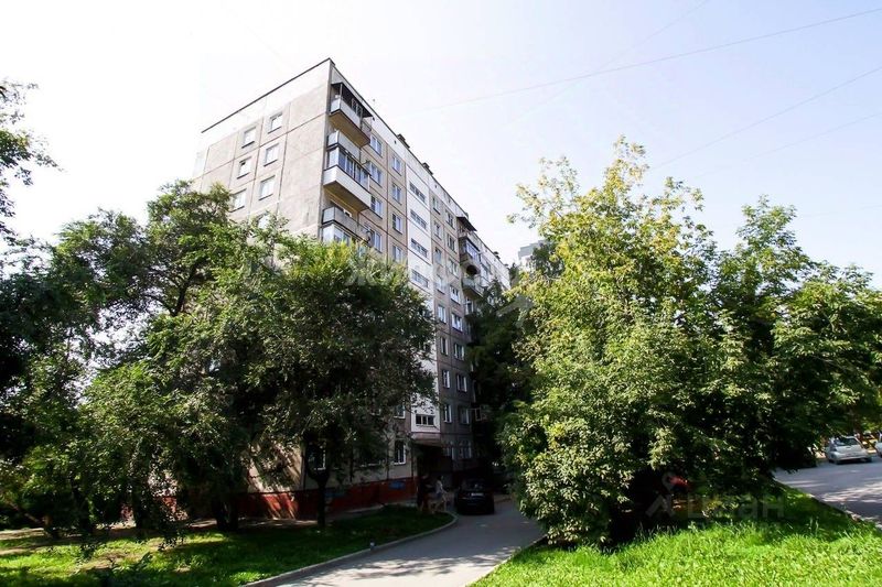 Продажа 1-комнатной квартиры 29,9 м², 2/9 этаж