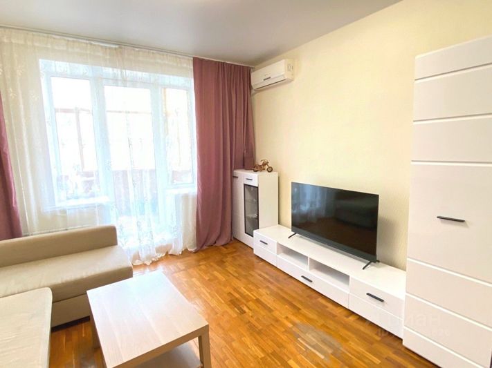 Продажа 3-комнатной квартиры 66 м², 3/4 этаж