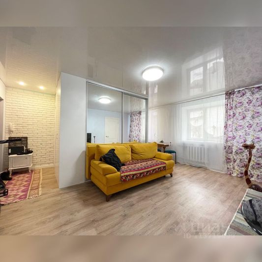 Продажа 2-комнатной квартиры 42,1 м², 2/5 этаж