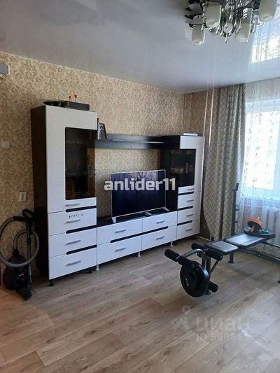 Продажа 1-комнатной квартиры 40 м², 1/2 этаж