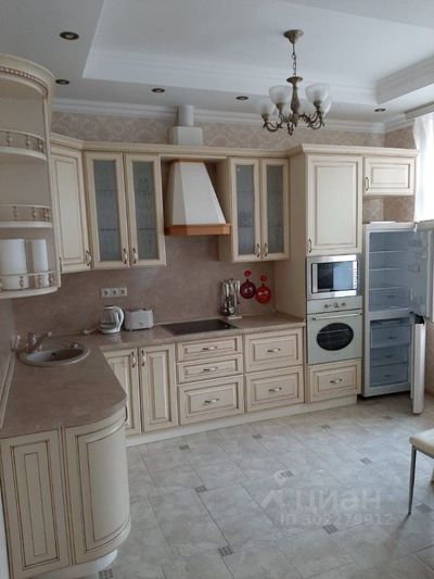 Продажа 1-комнатной квартиры 45,2 м², 2/10 этаж