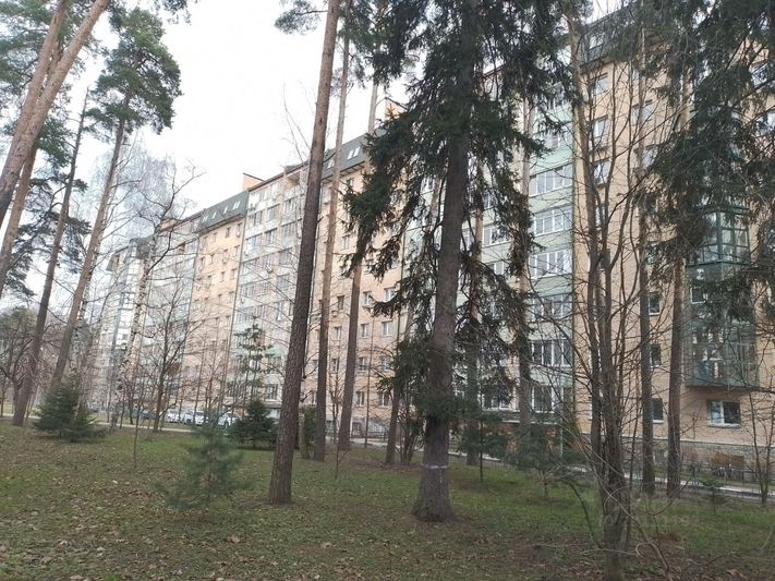 Продажа 4-комнатной квартиры 139,2 м², 2/9 этаж