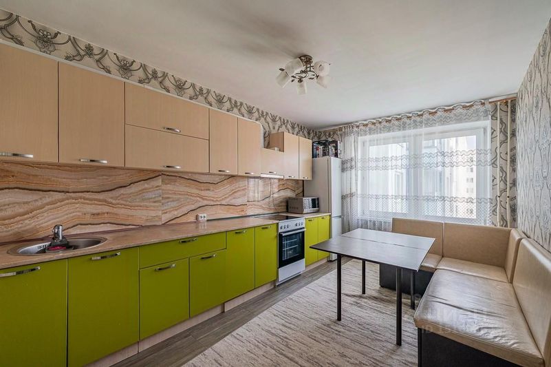 Продажа 3-комнатной квартиры 86 м², 12/17 этаж