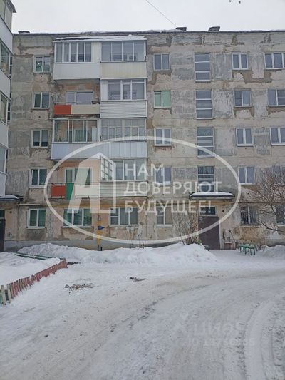 Продажа 3-комнатной квартиры 60 м², 5/5 этаж