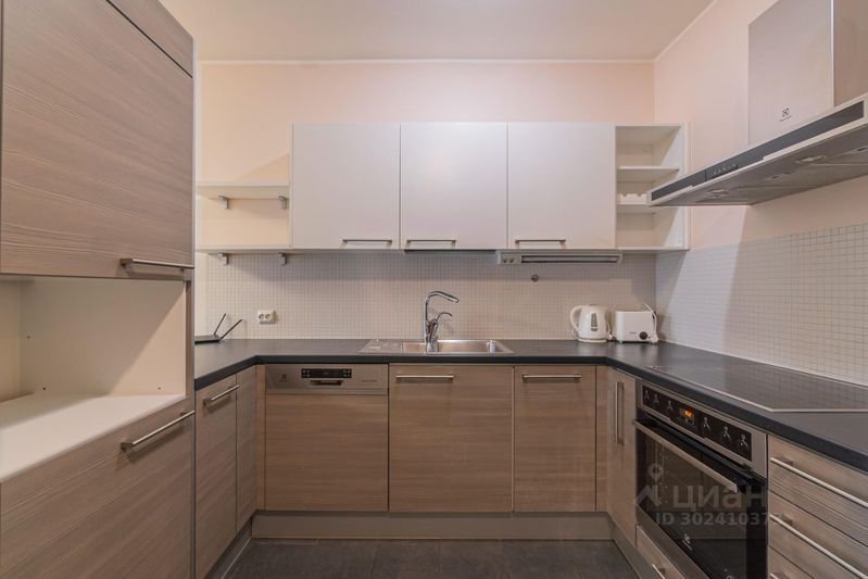 Продажа 2-комнатной квартиры 57,8 м², 12/14 этаж