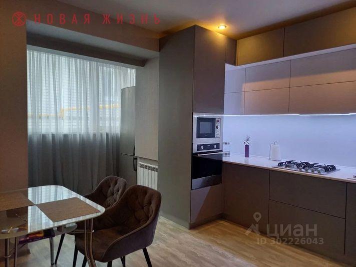 Продажа 3-комнатной квартиры 100,3 м², 2/10 этаж